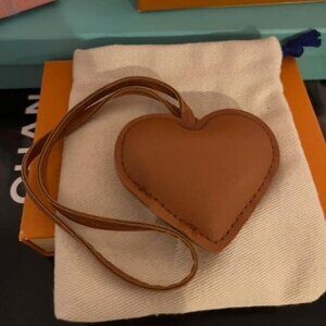 New Tan Heart Leather Bag Charm Keychain Purse Accessory